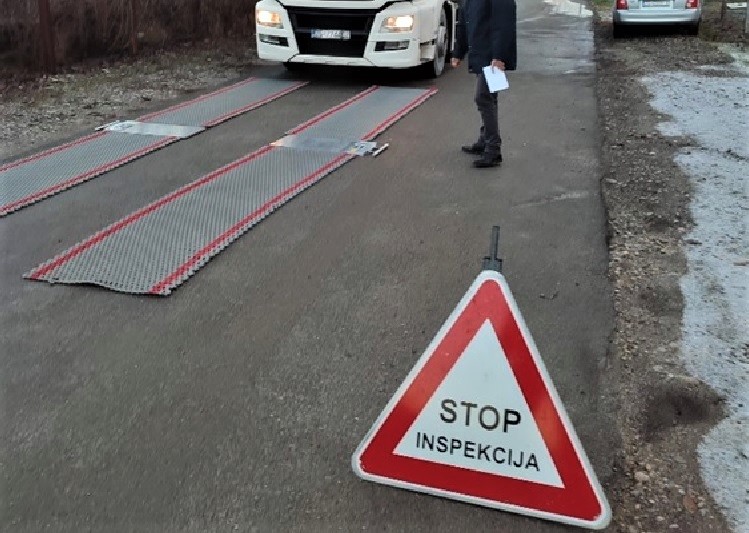 Slika /slike/foto ICPC/foto ICPC T13/nsl ICPC T13 2-4_24.jpg